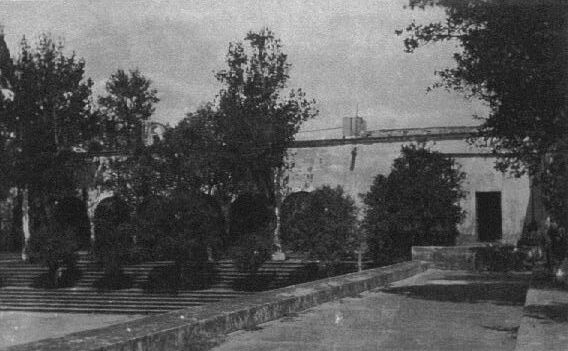 Casa Principal at Uayalceh 1920.jpg (41548 bytes)