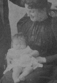 Ernesto and Katherine.jpg (10683 bytes)